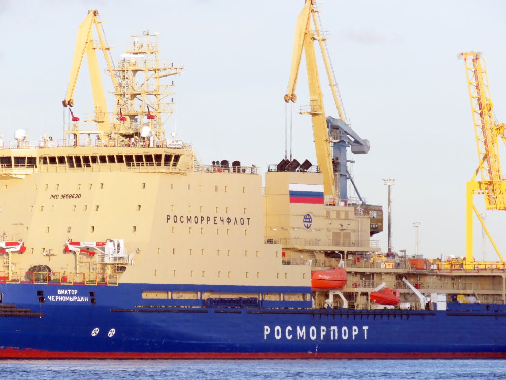 Viktor Chernomyrdin, IMO 9658630, Call sign UDAH, Ice breakers, Photo #8 Viktor Chernomyrdin