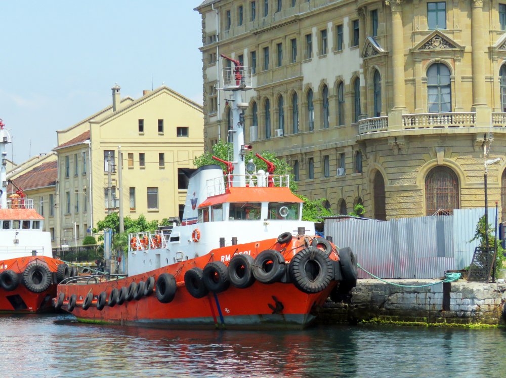 RM 2501, IMO 8107749, Call sign TC6373, Seagoing tugs, Photo #3 RM 2501