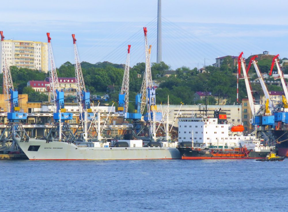 Bukhta Russkaya