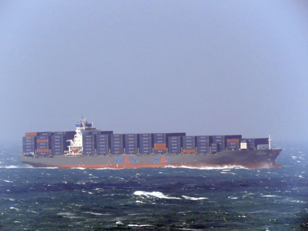 Wan Hai 515