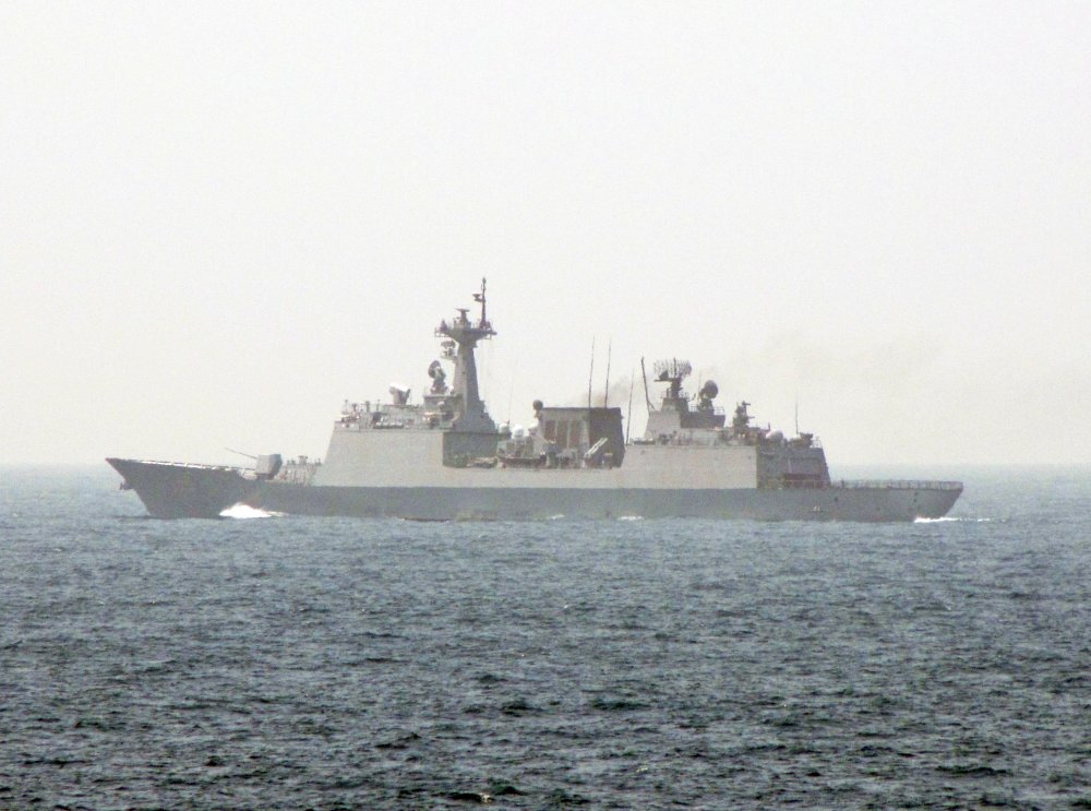 Chungmugong Yi Sun-Sin DDH-975