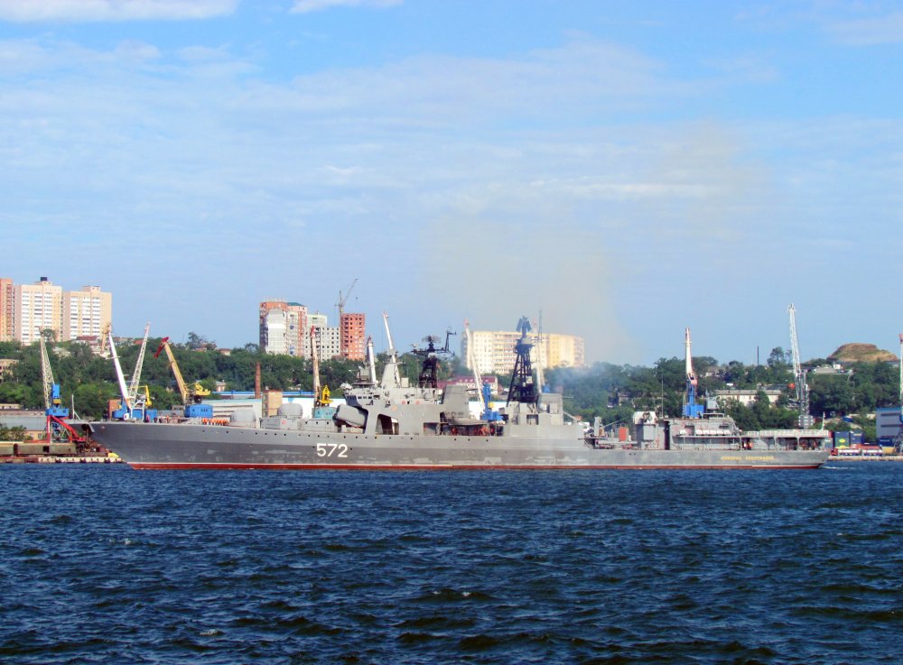 Admiral Vinogradov DDG-572