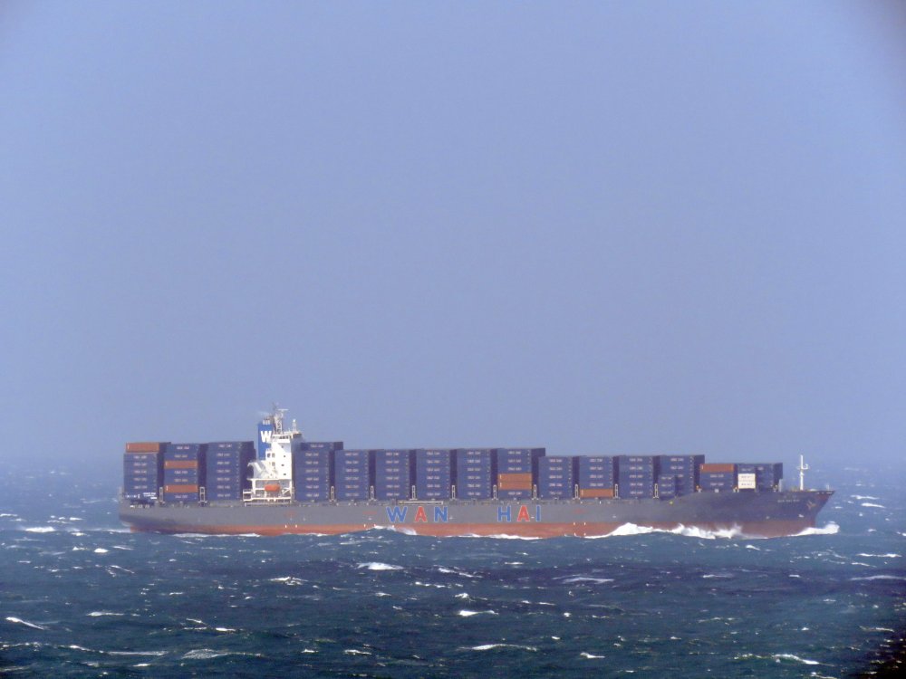Wan Hai 515