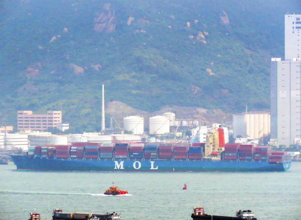 MOL Globe