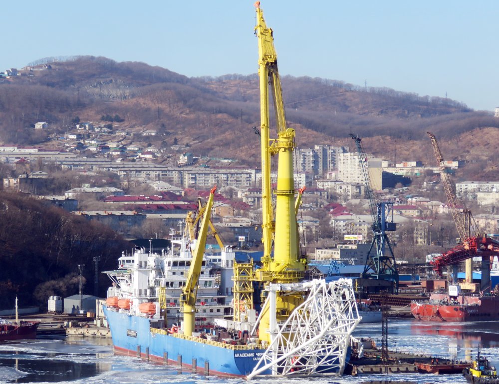 Akademik Cherskiy