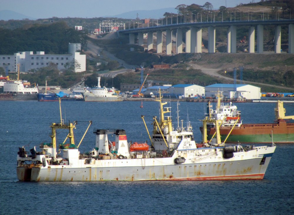 Akros