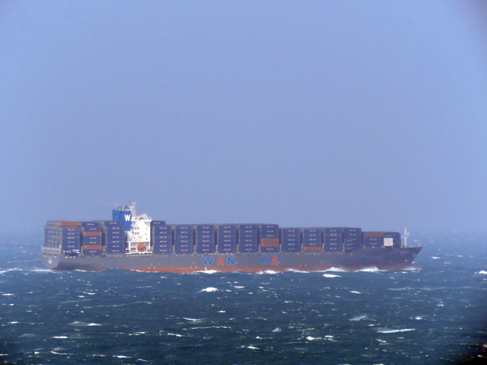 Wan Hai 515