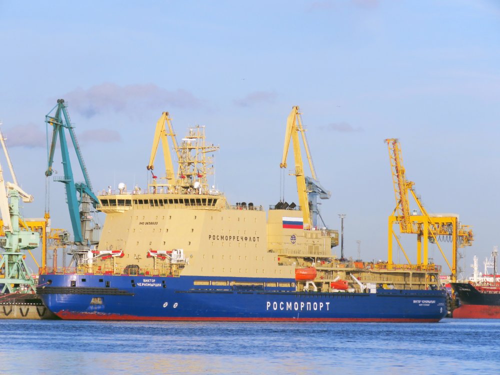 Viktor Chernomyrdin, IMO 9658630, Call sign UDAH, Ice breakers, Photo #6 Viktor Chernomyrdin