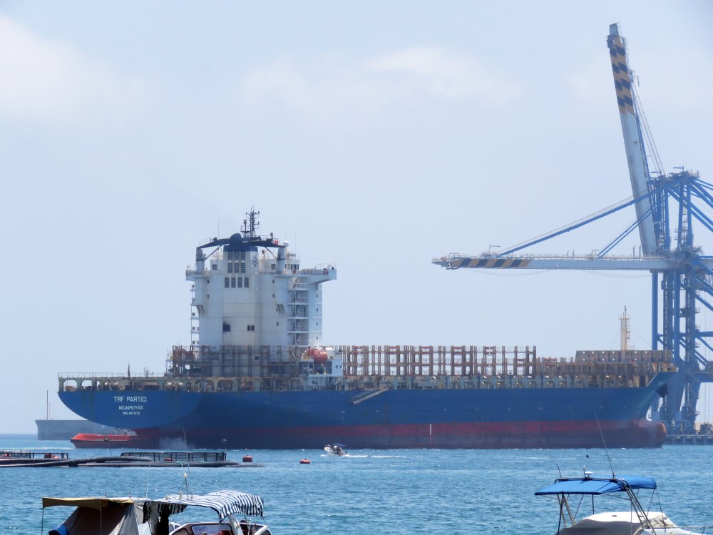 TRF Partici, IMO 9419785, Call sign A8UF9, Gearless container ships, Photo #5 TRF Partici
