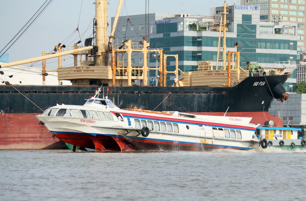 Petro Express 01