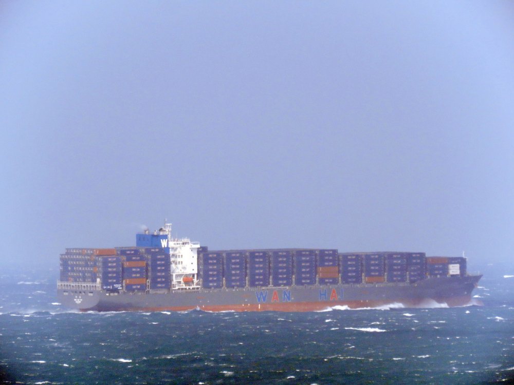 Wan Hai 515